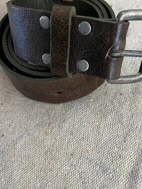 Vintage Toes On The Nose Surfer Shop Men's Brown Leather Belt Sz 34-36